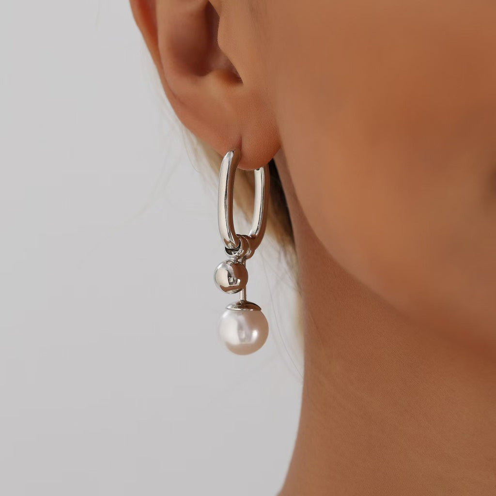 A Unique Earrings That Are Versatile, not for the Ordinary. And Easy To Pair Wit