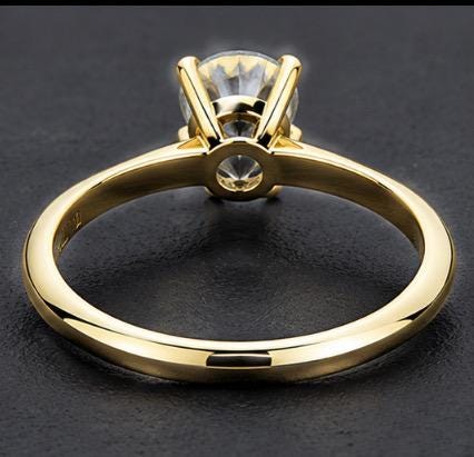 1 Carat Lab-Grown Diamond Solitaire Ring: IGI Certified 14K Gold Engagement Ring